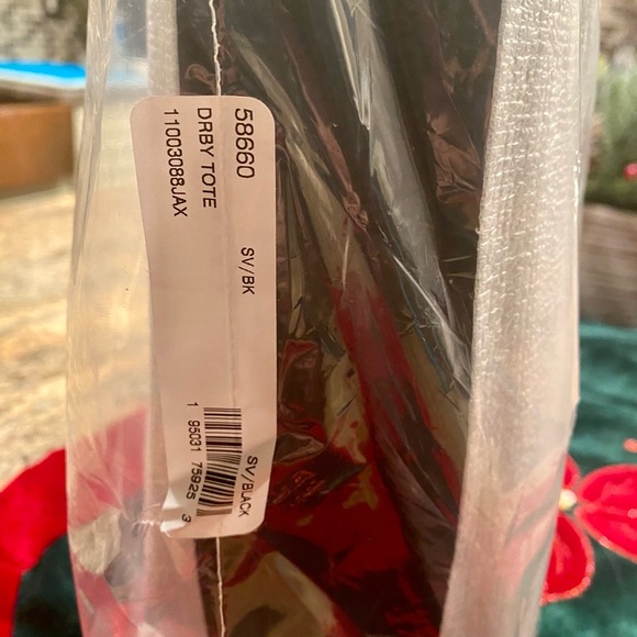 NWTs COACH Pebbled Leather Derby Tote Shoulder Bag in Gold/1941 Black with red - Picture 9 of 12